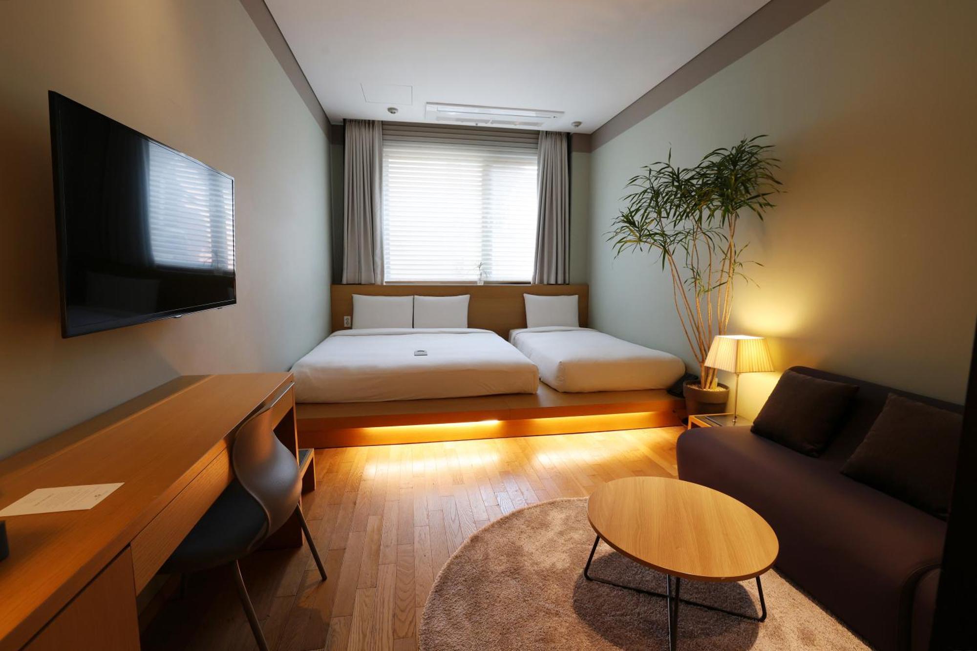 Seoul Hotel Shinshin Myeongdong Ngoại thất bức ảnh