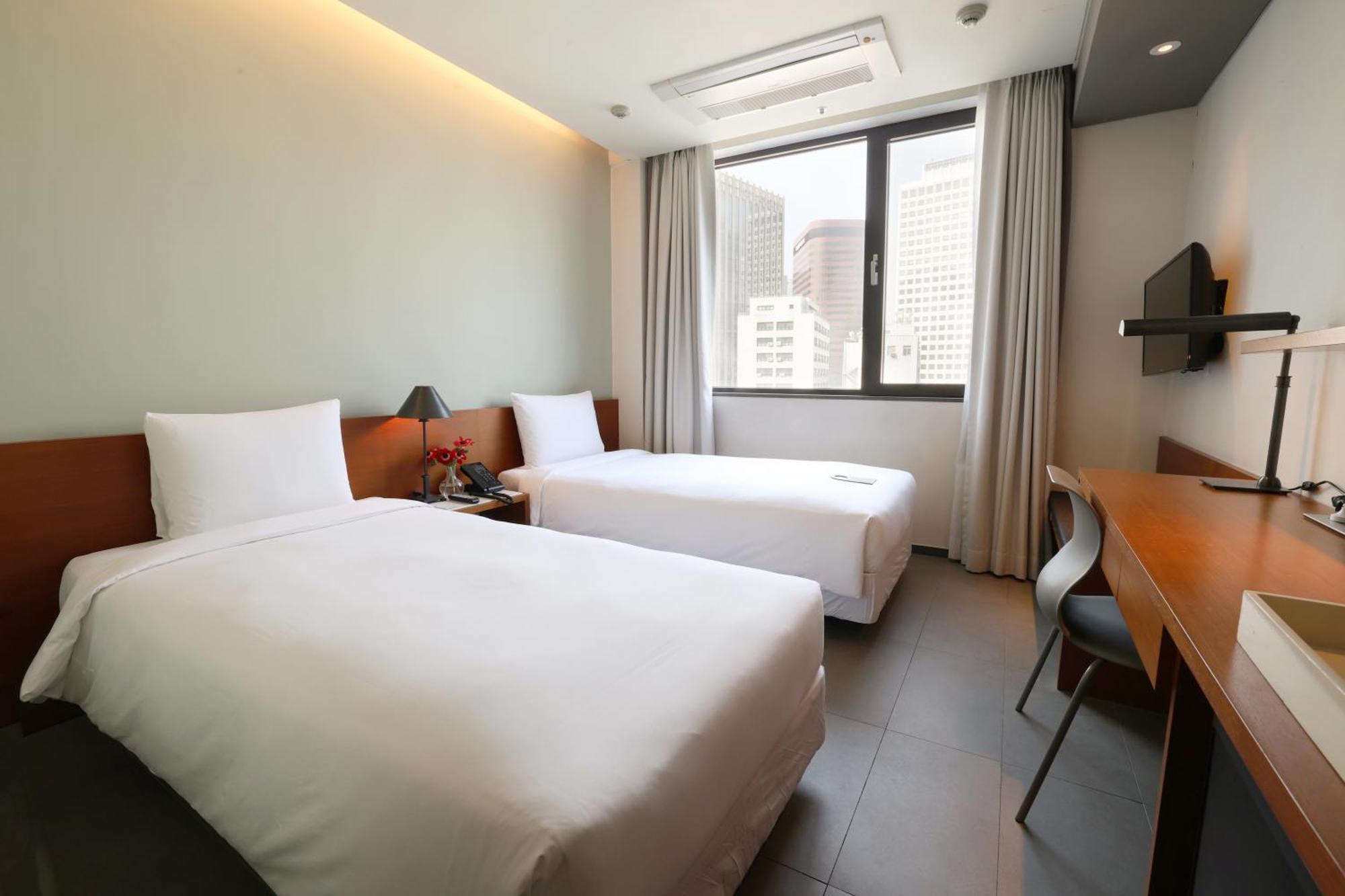 Seoul Hotel Shinshin Myeongdong Ngoại thất bức ảnh
